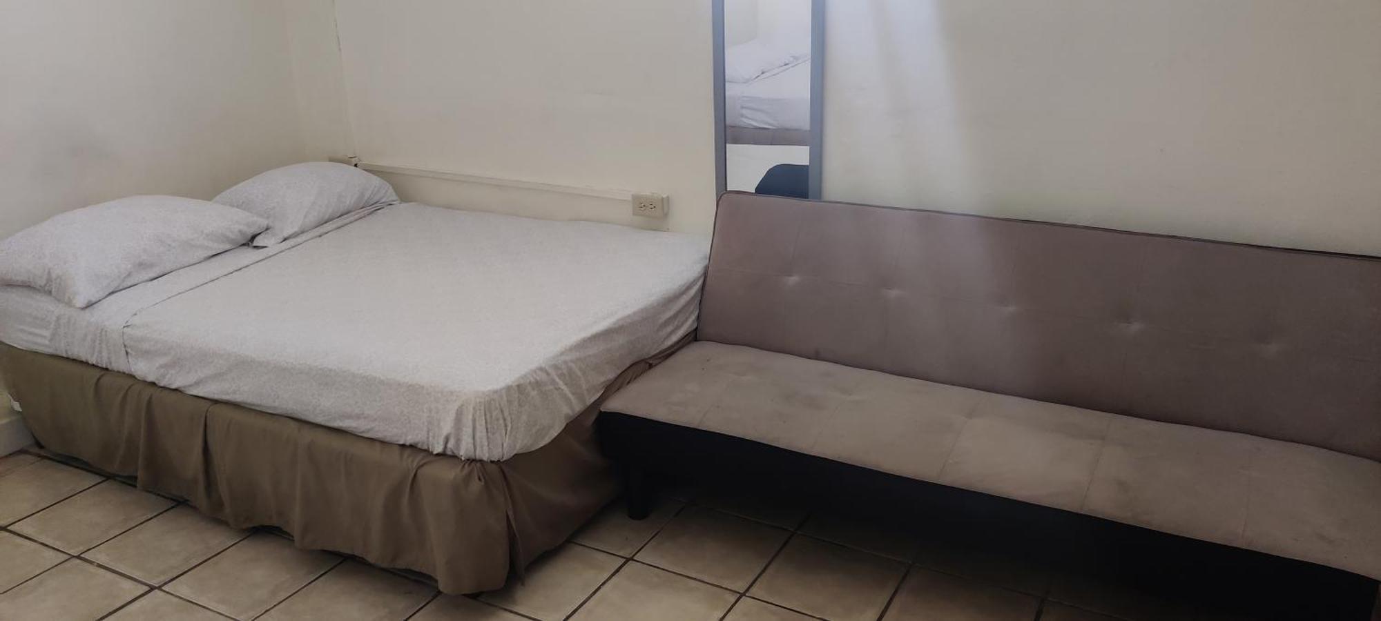 Bed and Breakfast Woodbrook On The Avenue Port of Spain Esterno foto