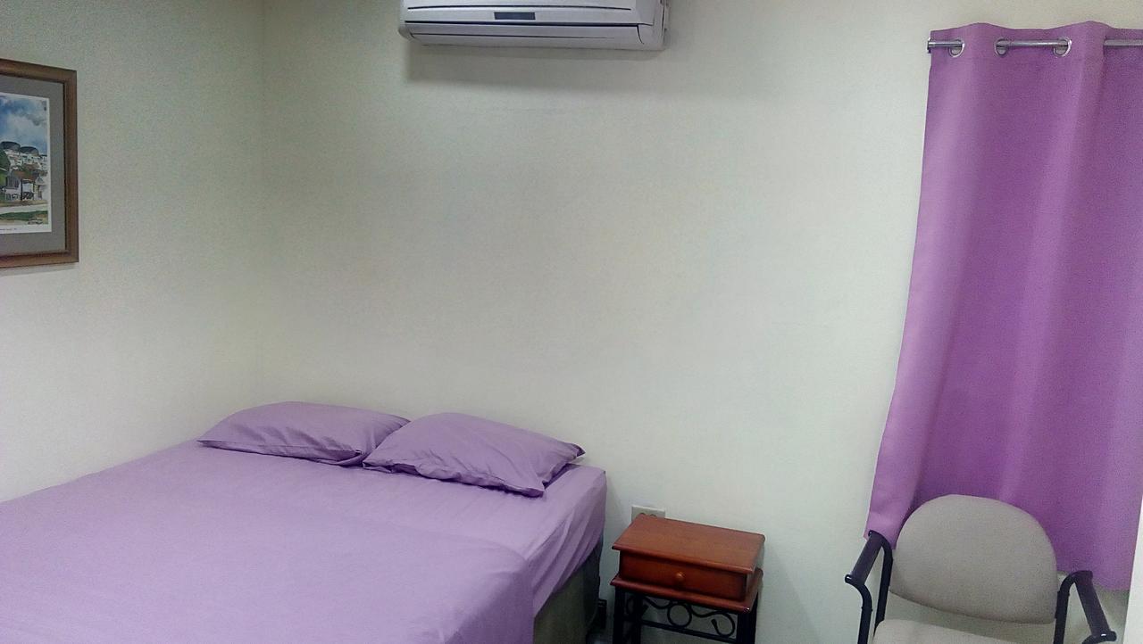 Bed and Breakfast Woodbrook On The Avenue Port of Spain Esterno foto