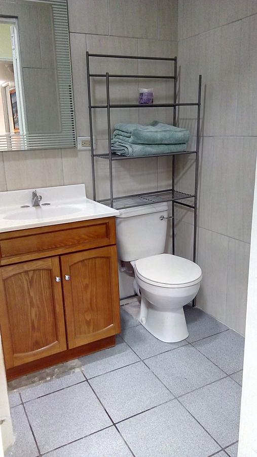 Bed and Breakfast Woodbrook On The Avenue Port of Spain Esterno foto